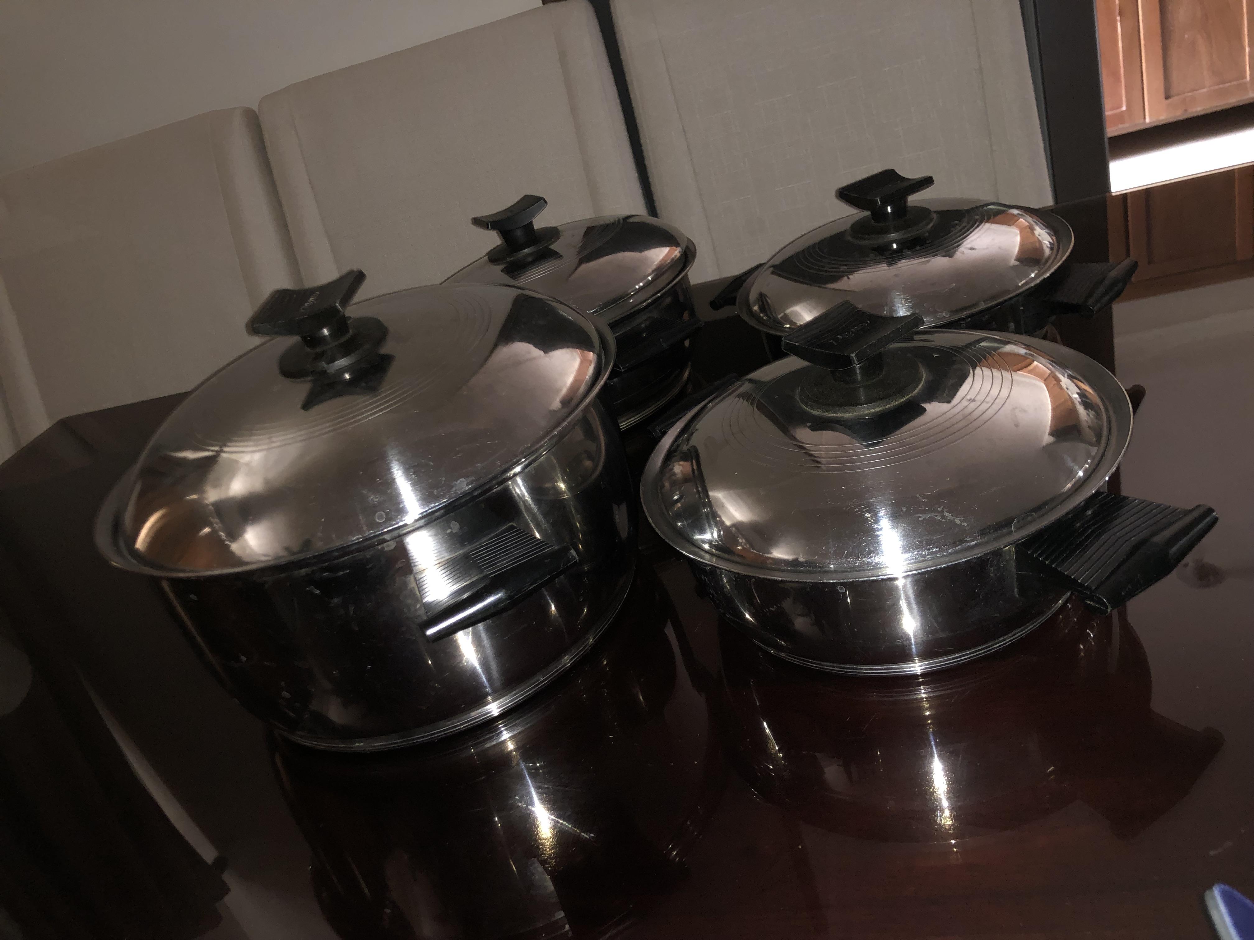Juego de ollas quirúrgicas marca Rena Ware Foto 7274264-4.jpg