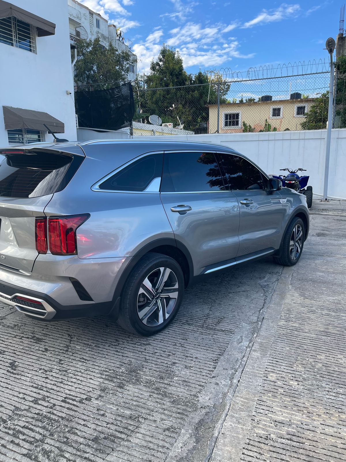 Kia Sorento 2023 Luxury 28 mil Kilometro Tiene Garantia de Viamar hast Foto 7274296-3.jpg