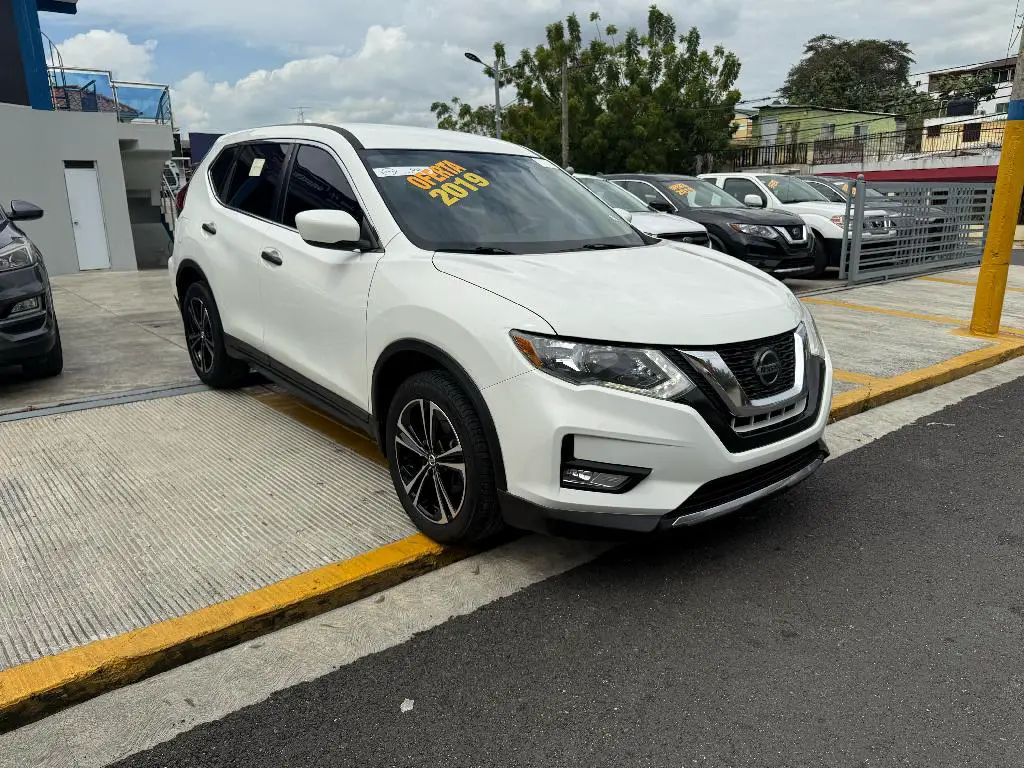 NISSAN ROGUE S 2019 Foto 7274305-3.jpg
