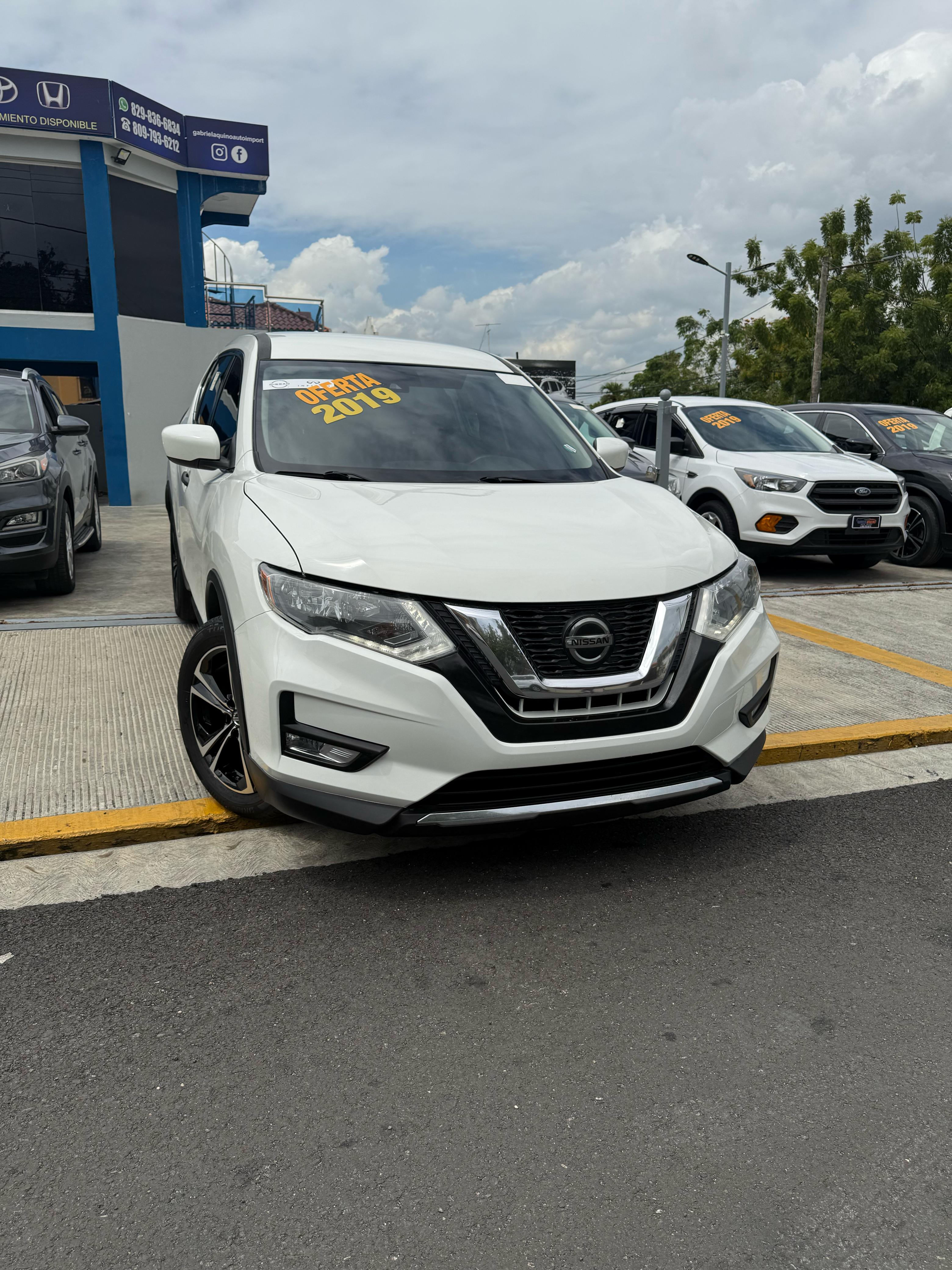 NISSAN ROGUE S 2019 Foto 7274305-6.jpg