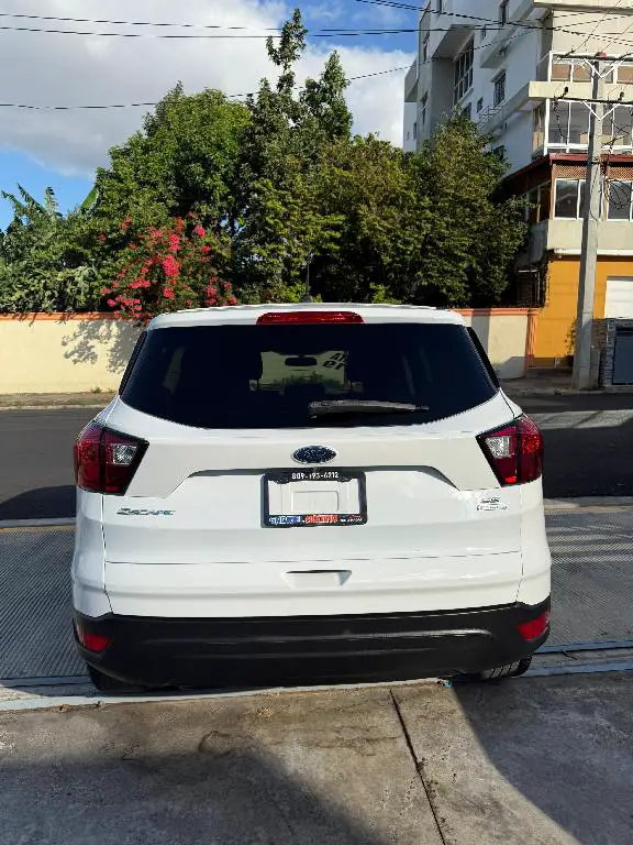 FORD ESCAPE S 2019 Foto 7274326-10.jpg