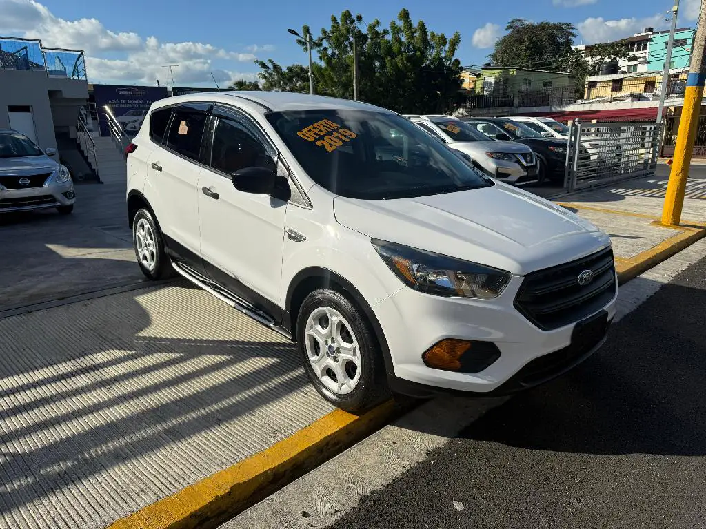 FORD ESCAPE S 2019 Foto 7274326-2.jpg