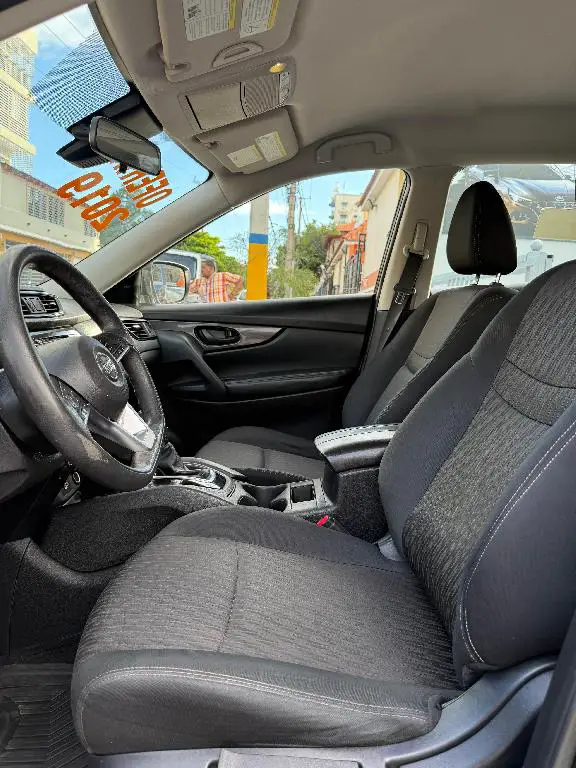 NISSAN ROGUE S 2019 Foto 7274327-8.jpg