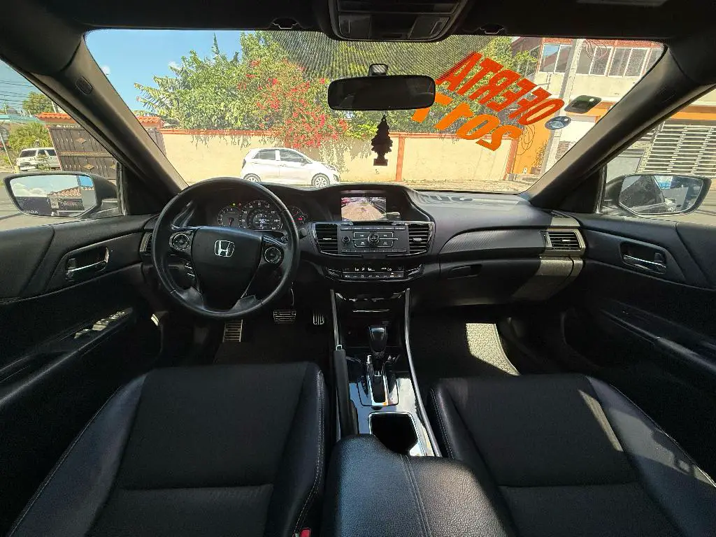 HONDA ACCORD SPORT Foto 7274329-6.jpg