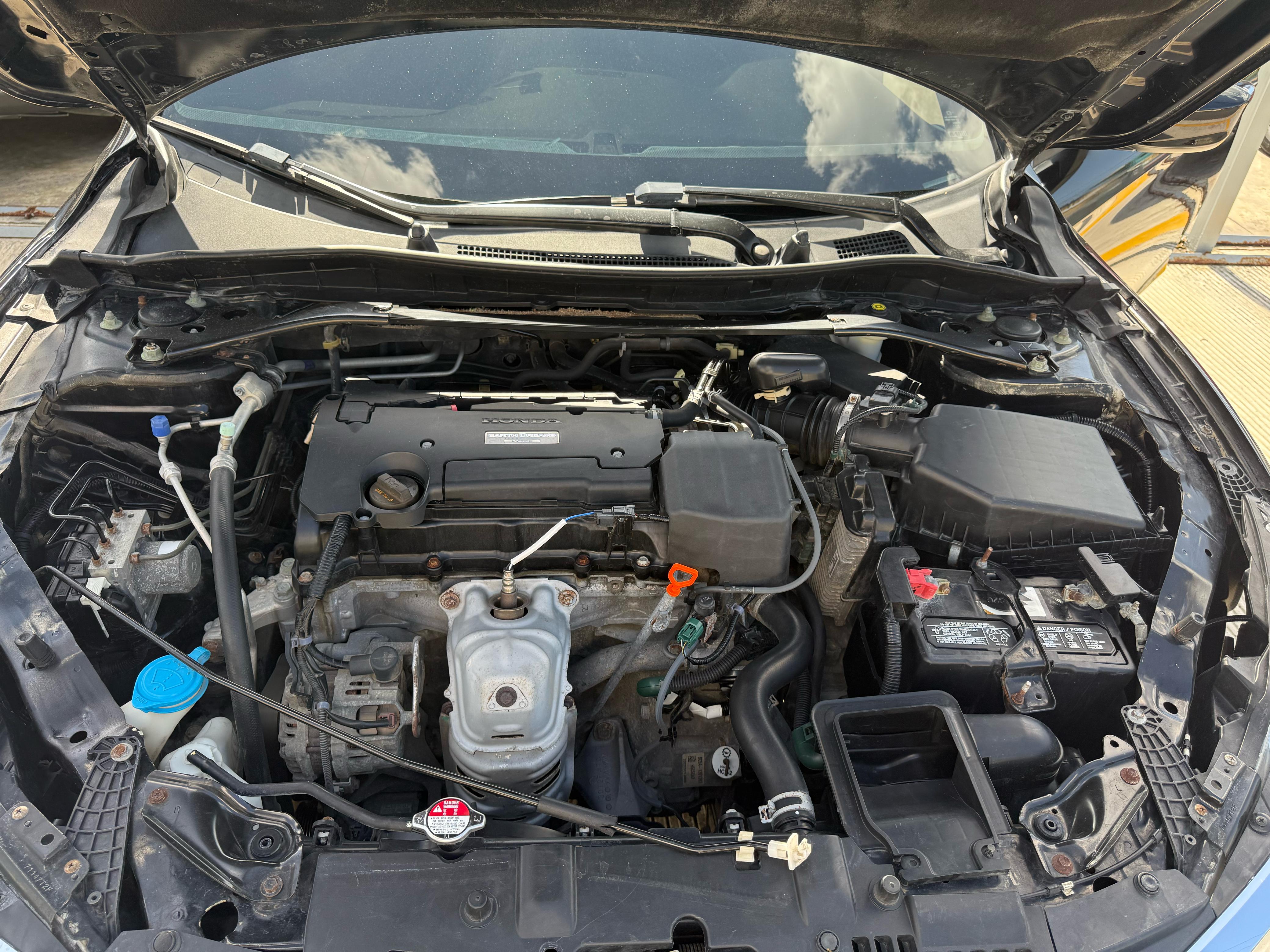 HONDA ACCORD SPORT Foto 7274329-7.jpg