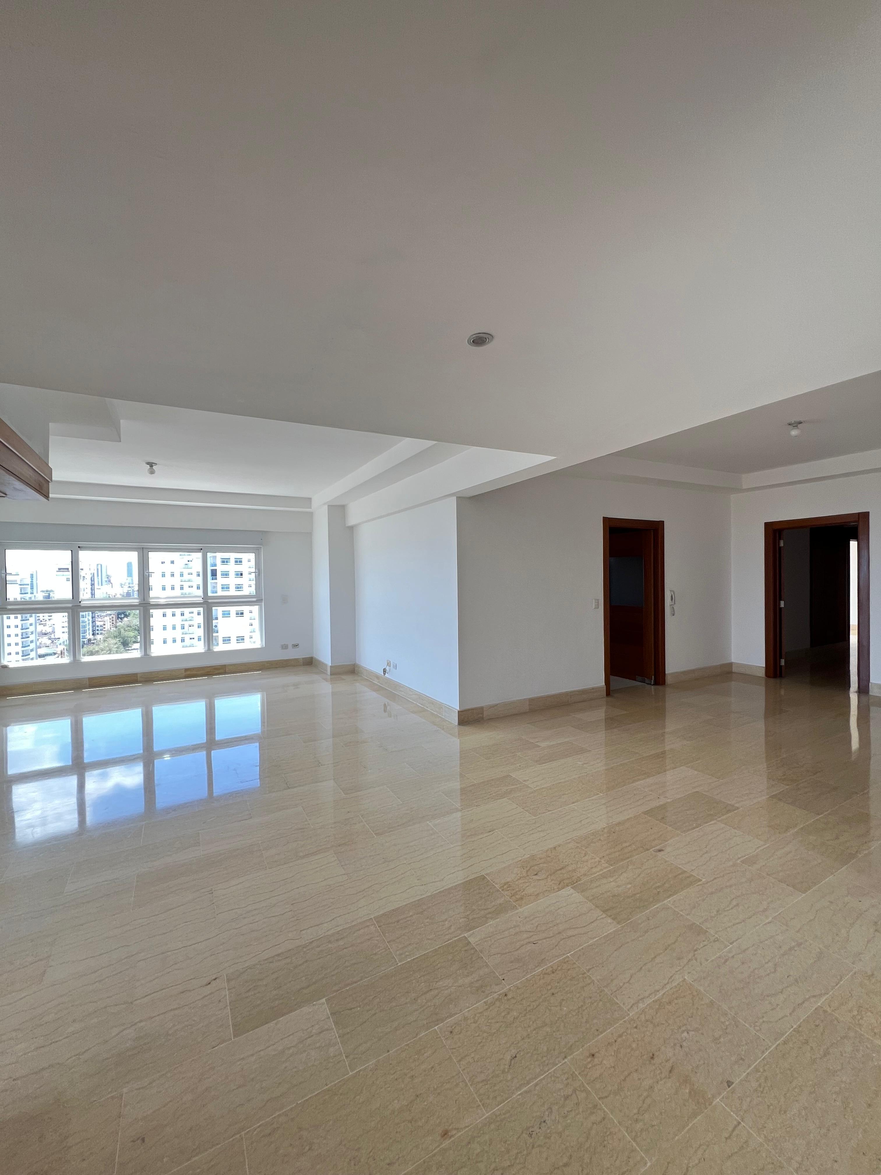 Apartamento en Alquiler en Bella Vista piso 13 con Vista al Mar Foto 7274331-7.jpg