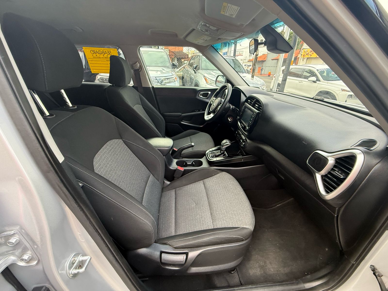 KIA SOUL S 2020 GRIS PLATA RECIEN IMPORTADO Foto 7274337-10.jpg