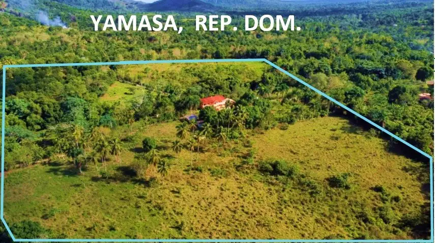 Finca de 1500 tareas con Casa Grande En Yamasa Monte Plata Rep Dom Foto 7274342-4.jpg