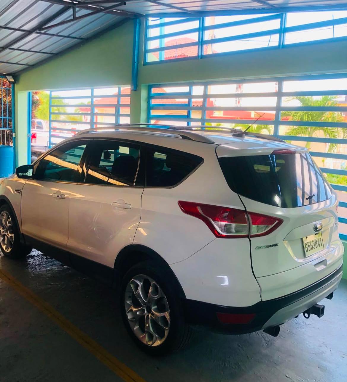 Ford Escape 2.0 titanium 2013 en Peravia Foto 7274387-5.jpg