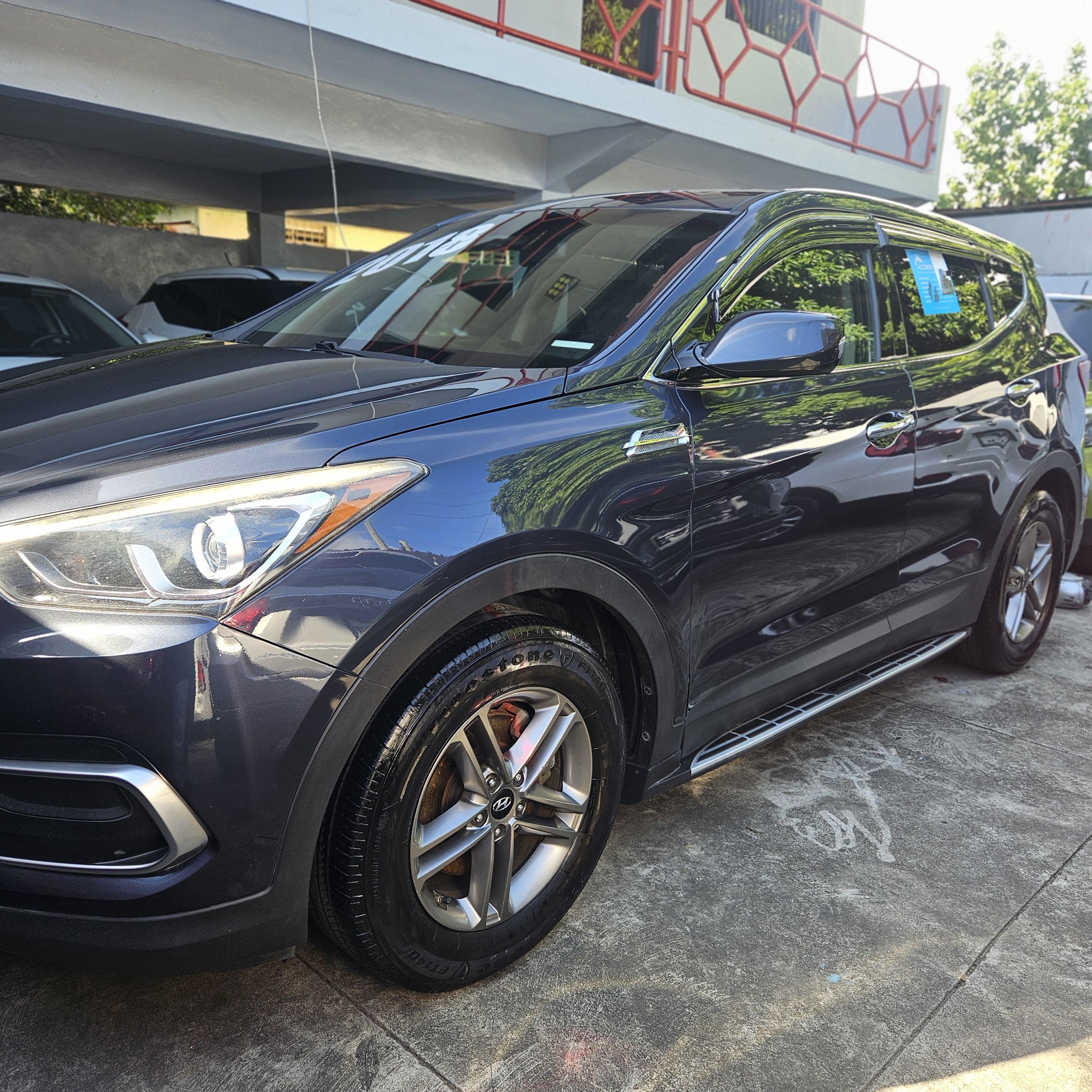 Hyundai santa fe 2019  Foto 7274401-2.jpg