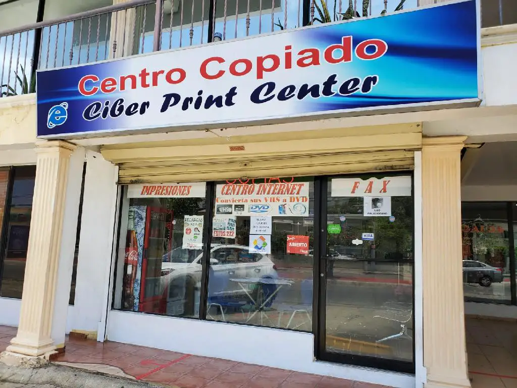 SERVICIO AL CLIENTE Foto 7274423-1.jpg