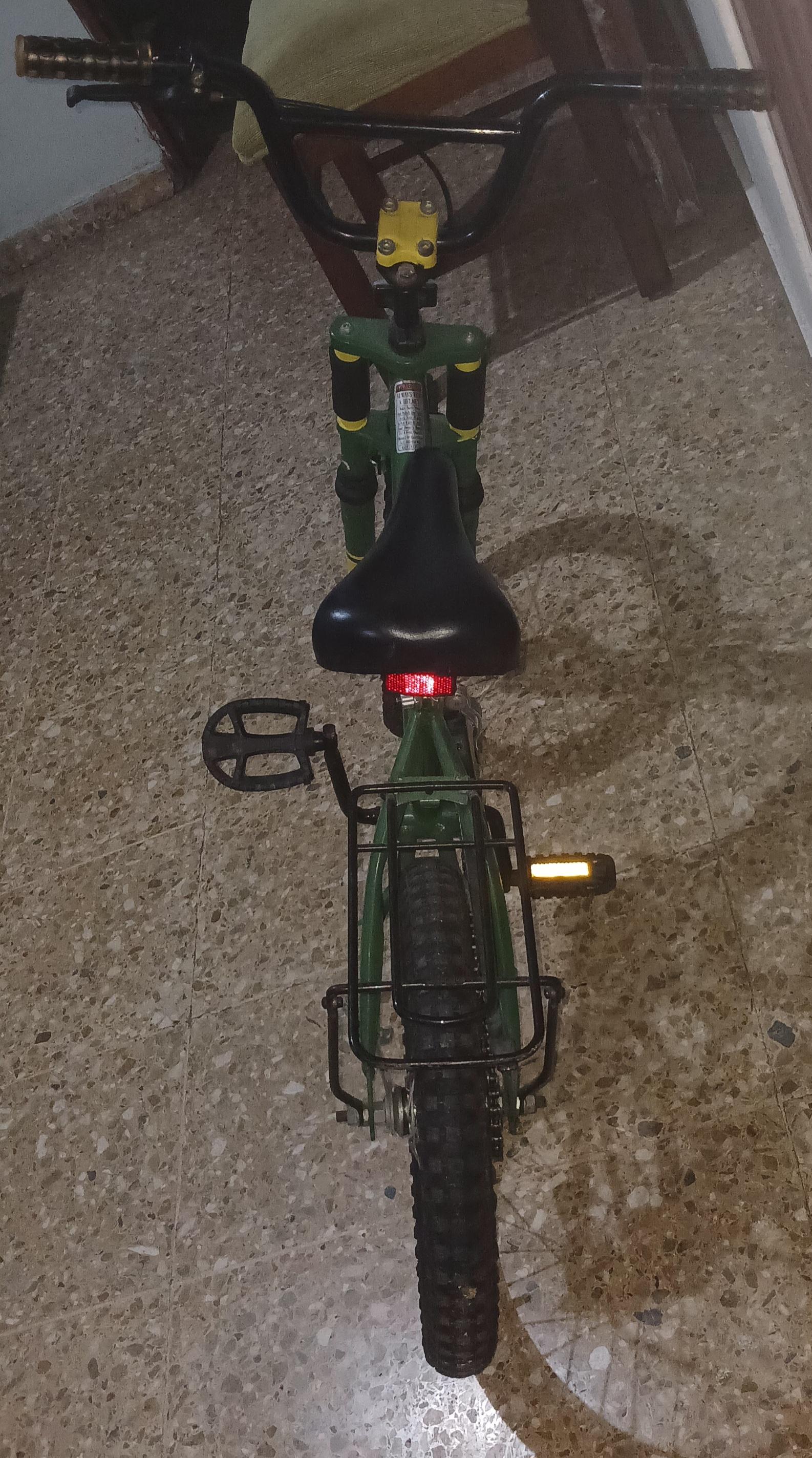 Bicicleta John Deere Ride aro 16 Foto 7274430-5.jpg