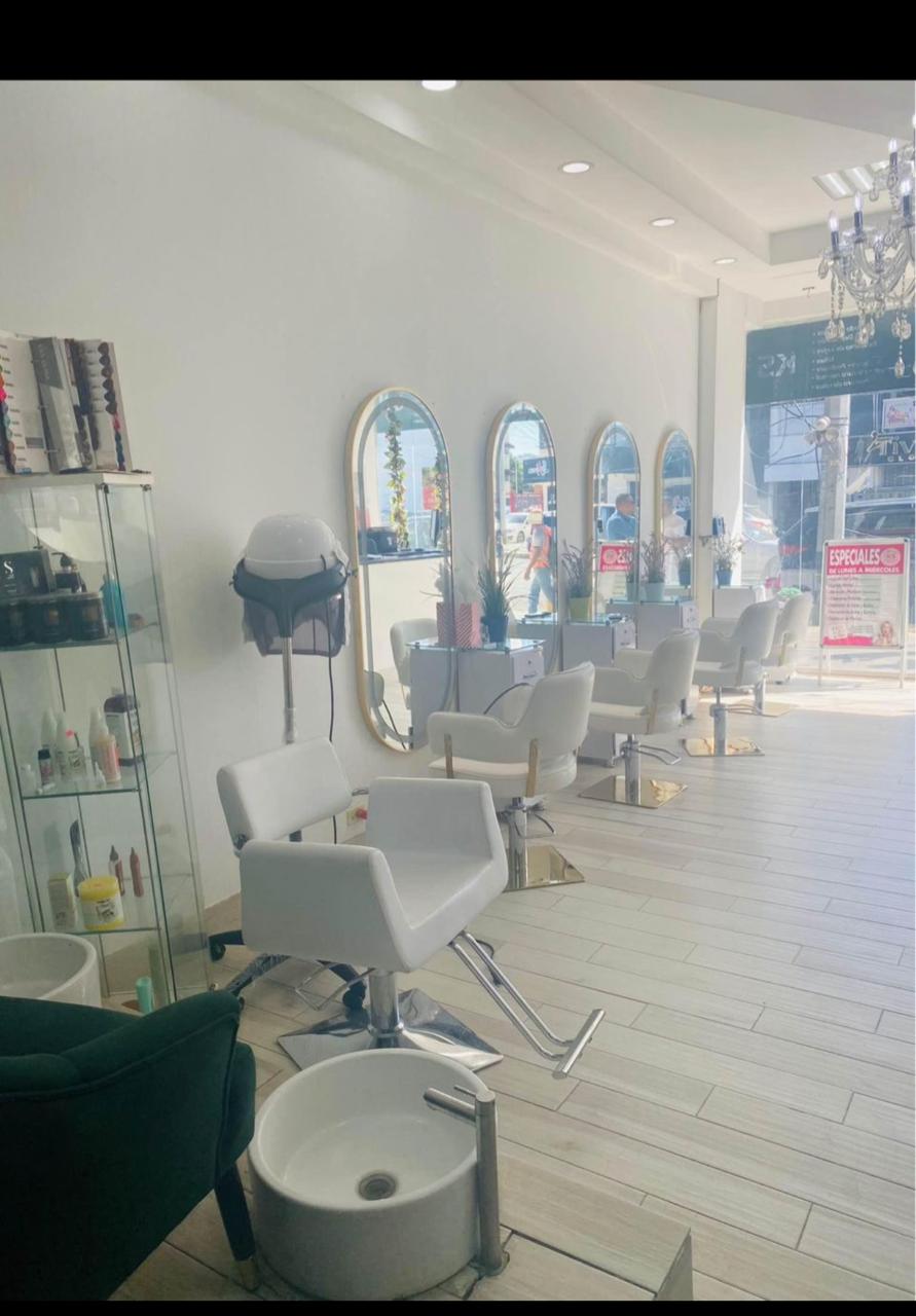 Vendo Punto Comercial Salón de Belleza Totalmente Amueblado Foto 7274438-4.jpg