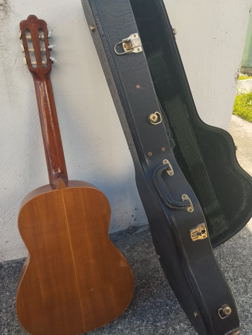 Guitarra Española Vicente Tatay con Forro Duro Foto 7274452-2.jpg