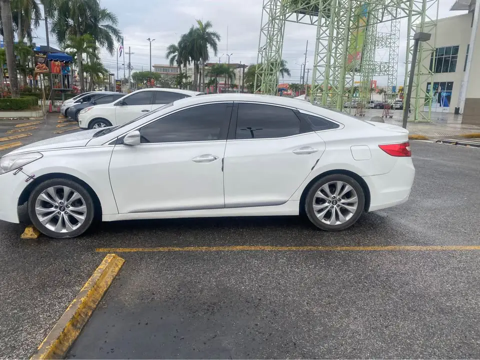 Hyundai Grandeur año 2012 Negociable Foto 7274491-9.jpg