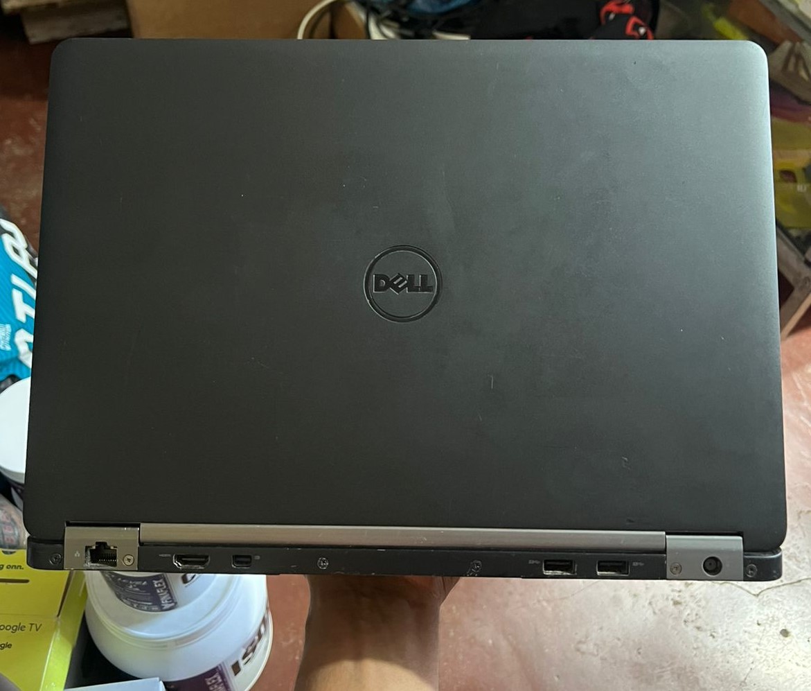 Dell Latitude 14 i7 6ta gen ssd 256gb 20gb ram 1 Mes de Garantia Foto 7274927-2.jpg