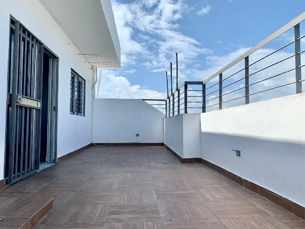 Apartamento con Terraza Privada en Venta en el Millon Foto 7274969-1.jpg