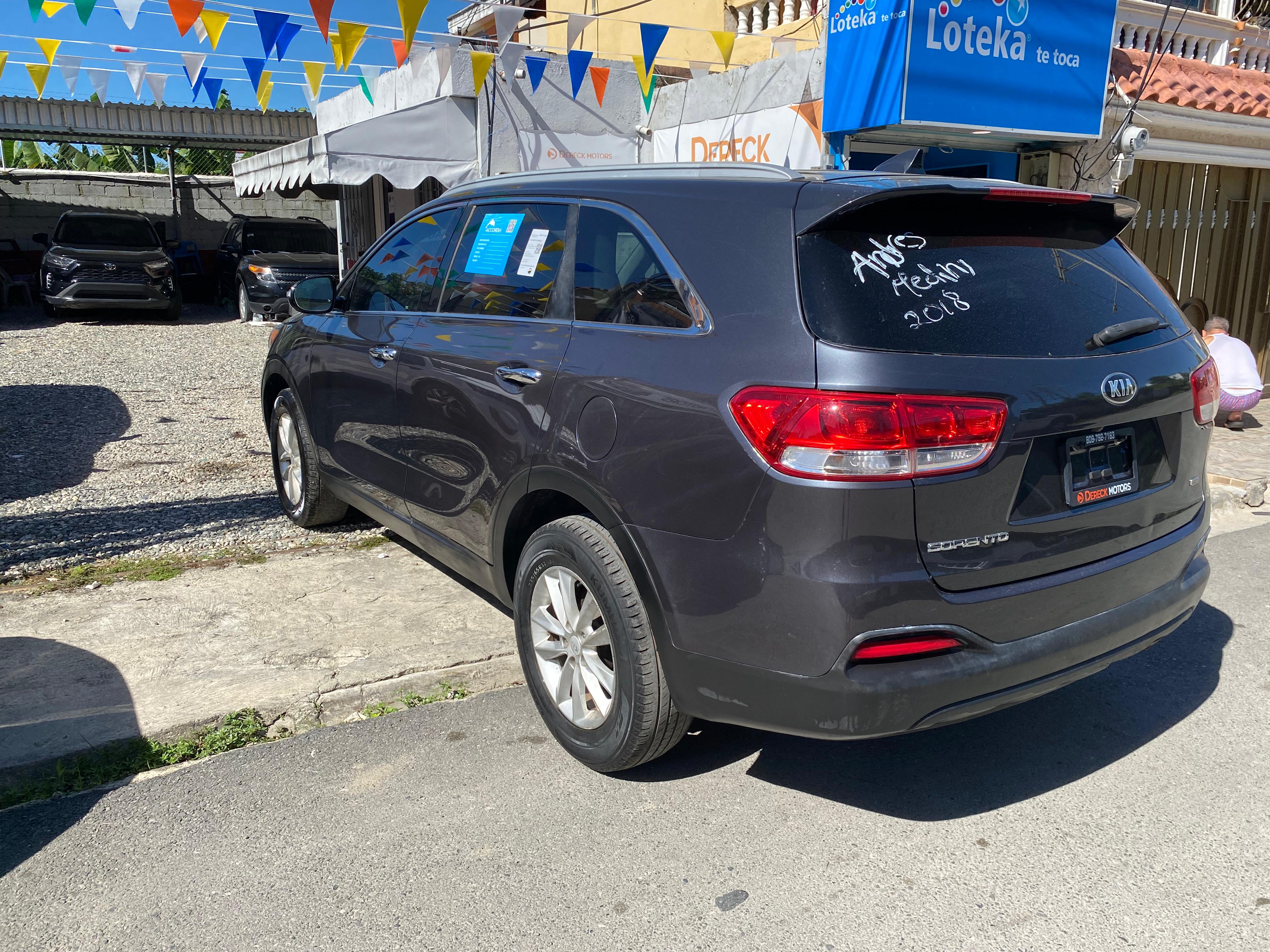 KIA SORENTO LX 2018 Foto 7274974-3.jpg