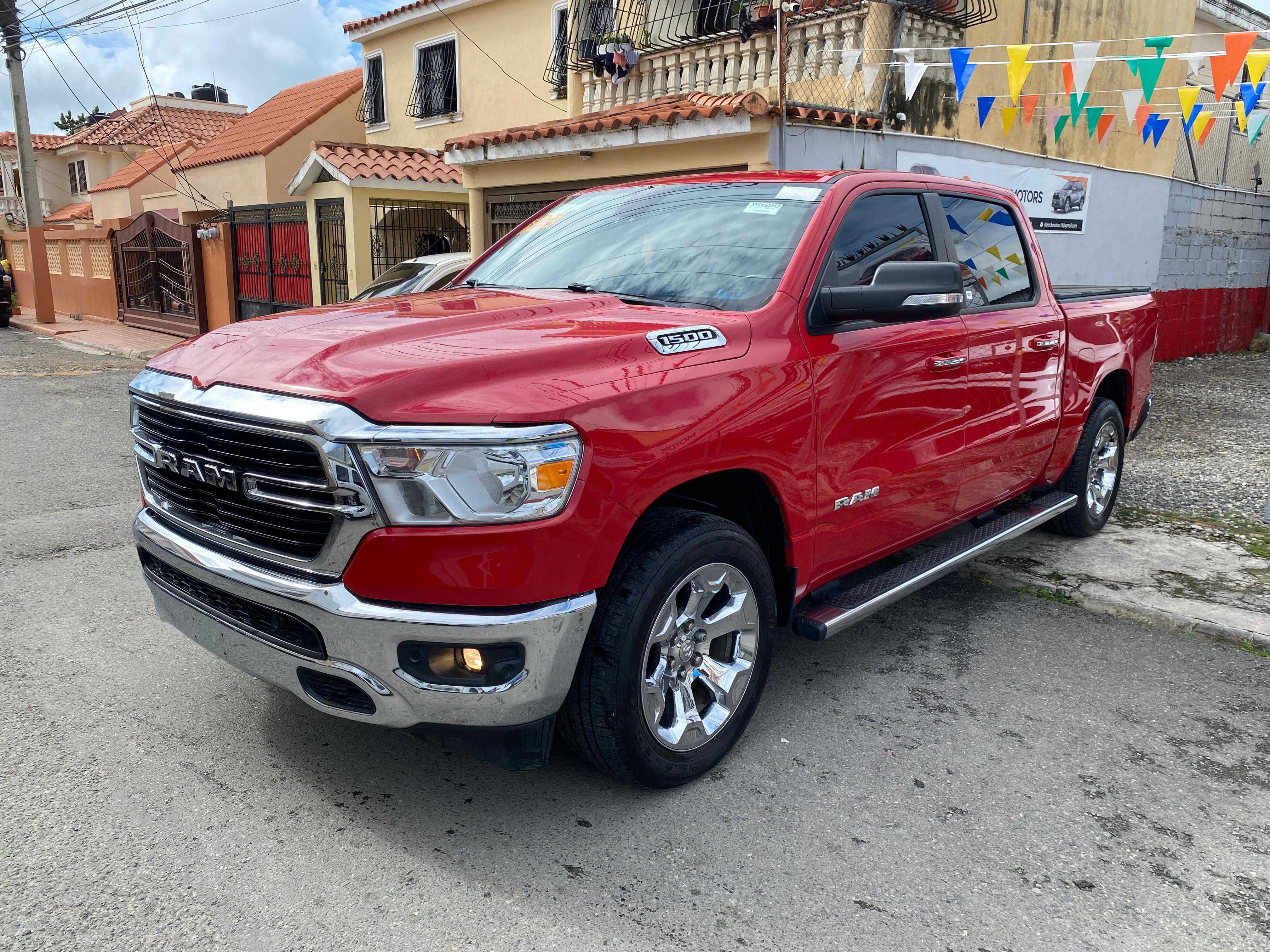 DODGE RAM 1500 BIGHORN 2019 Foto 7274980-2.jpg