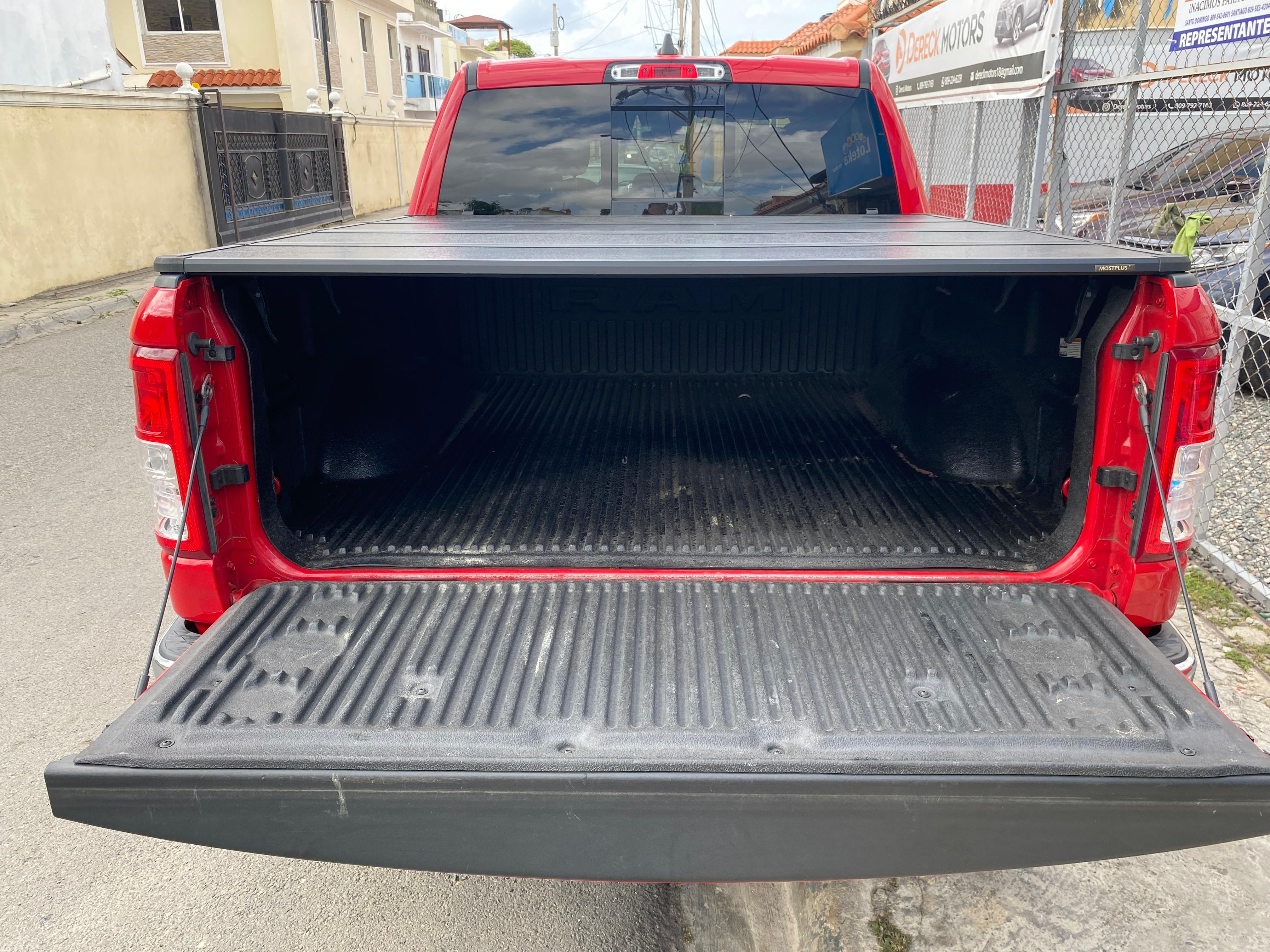 DODGE RAM 1500 BIGHORN 2019 Foto 7274980-9.jpg