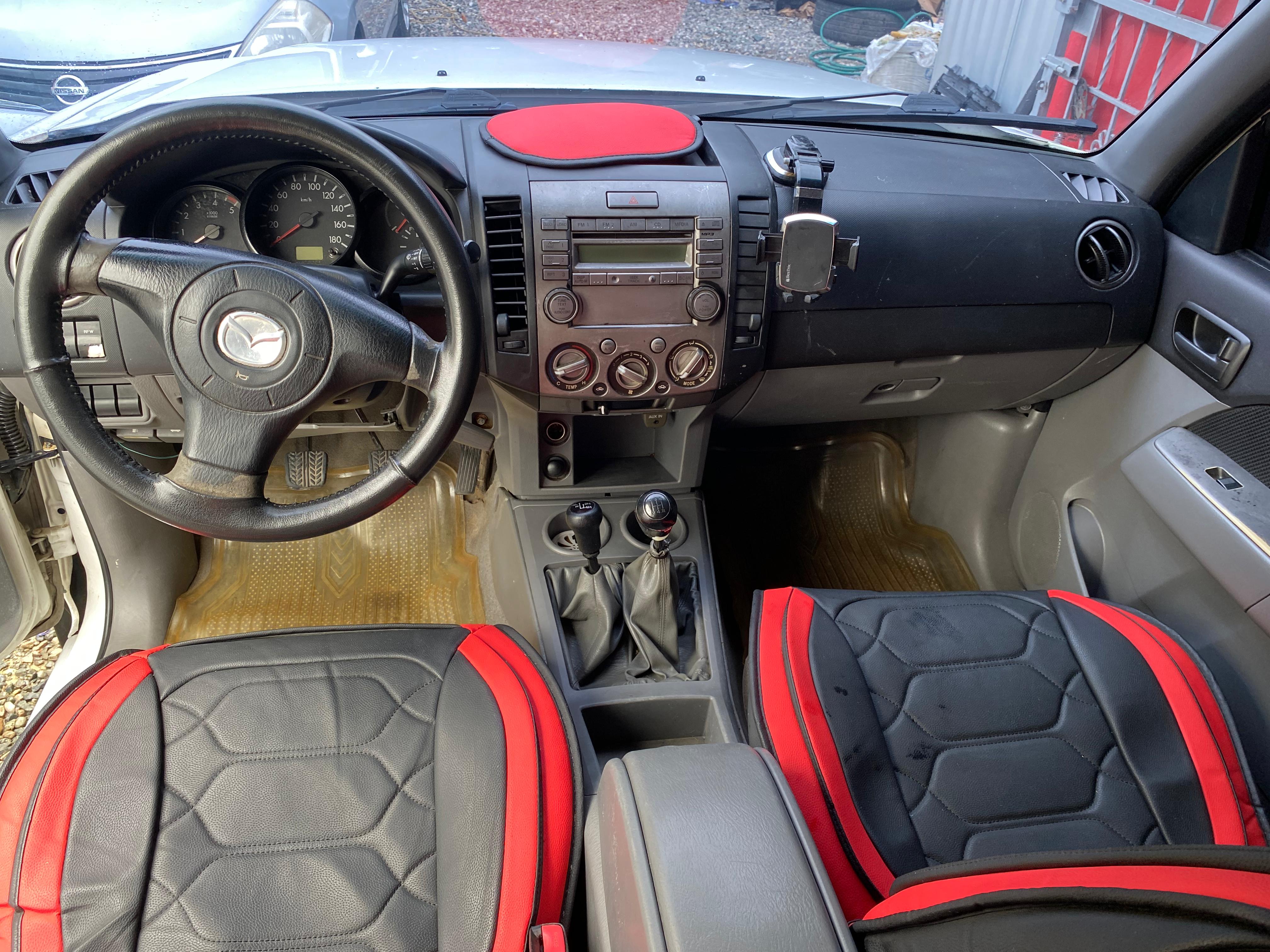 MAZDA BT 50 2013 Foto 7274982-6.jpg
