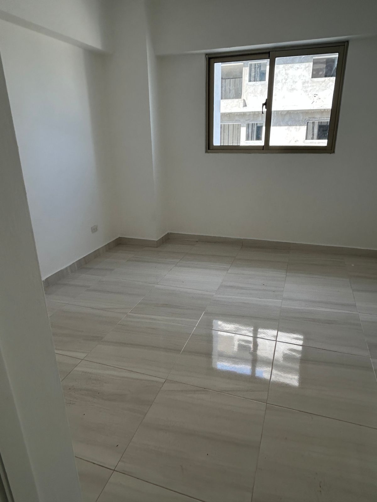 Apartamento de 3 habitaciónes en alquiler  en sector de Evaristo Moral Foto 7275038-11.jpg