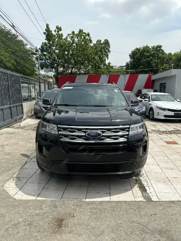 FORD EXPLORER NEGRA 2018 AMERICANO RECIEN IMPORTADO Foto 7275082-2.jpg