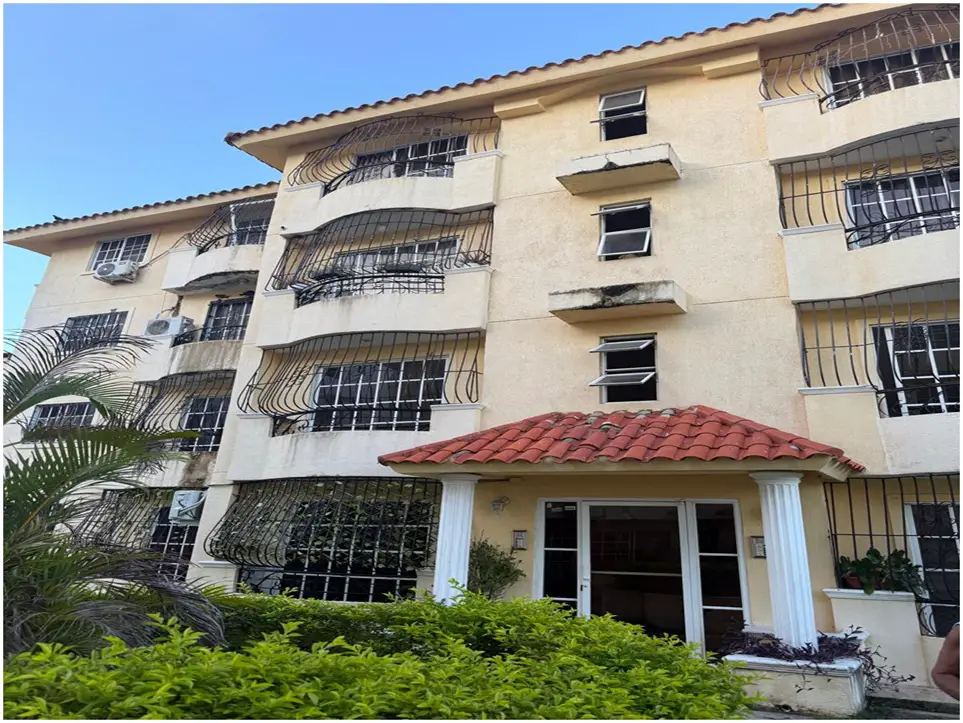 Vendo Excelente Apto en  Palmas de Alma Rosa 3 habs. 122 Mts.2 2do NIV Foto 7275186-11.jpg