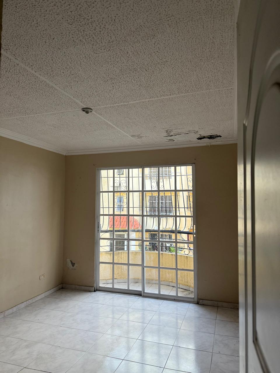 Vendo Excelente Apto en  Palmas de Alma Rosa 3 habs. 122 Mts.2 2do NIV Foto 7275186-5.jpg