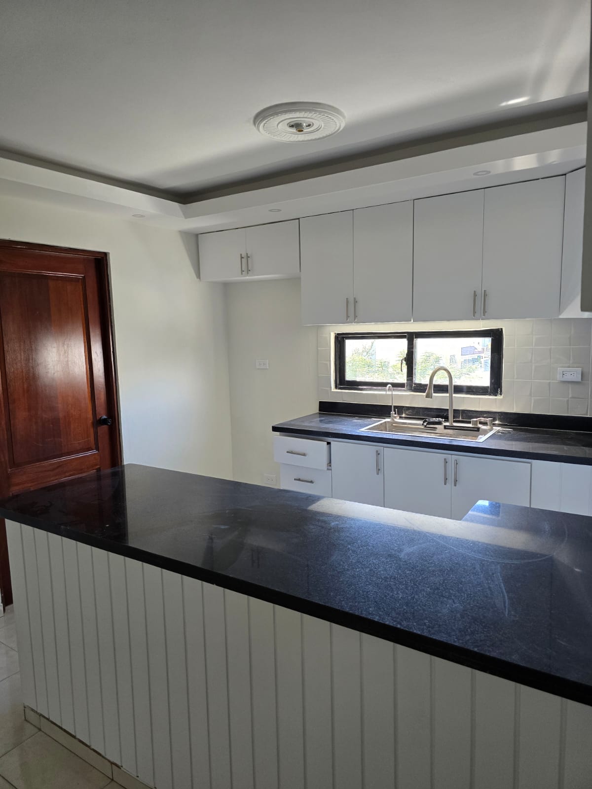 Vendo Apartamento REMODELADO Reparto Los 3 Ojos 3 HABS. 115 Mts.2 4to  Foto 7275187-6.jpg