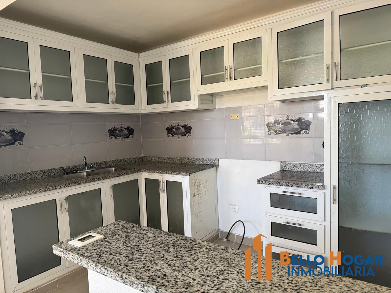Se Vende Edificio de 7 Apartamentos perfecto para inversión US380000 Foto 7275296-8.jpg
