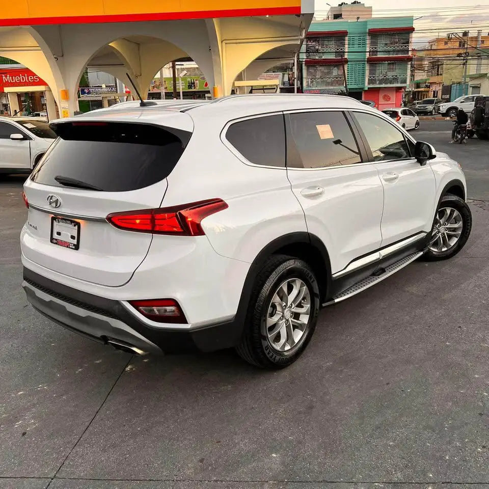 Hyundai Santa Fe SE 2019 Foto 7275358-7.jpg