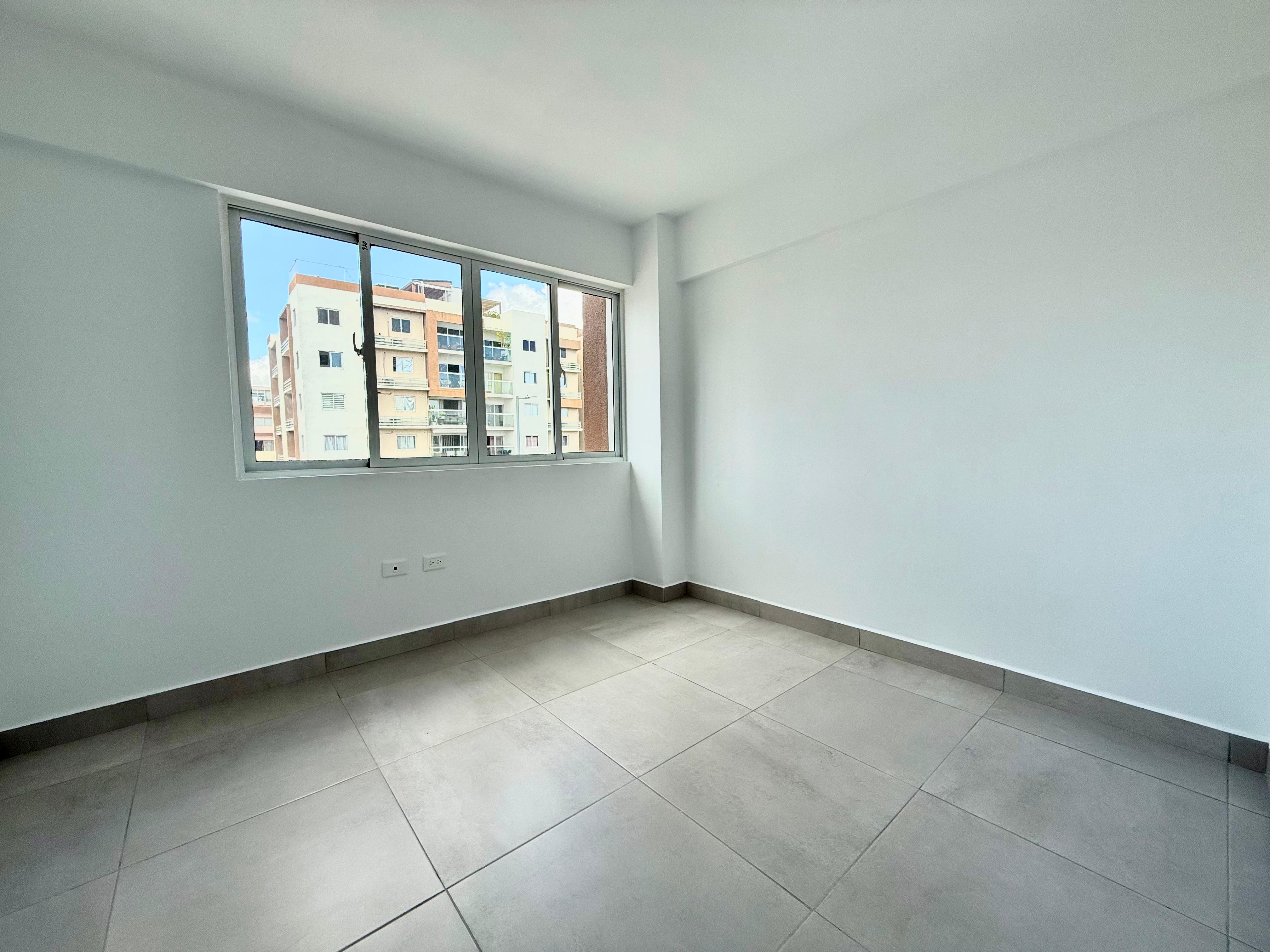 Apartamento de 3 Habitaciones en Venta en la Av. Independencia.  Foto 7275556-2.jpg