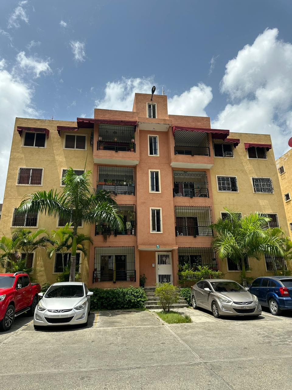 Vendo apartamento en la Jacobo Majluta  Foto 7275637-5.jpg
