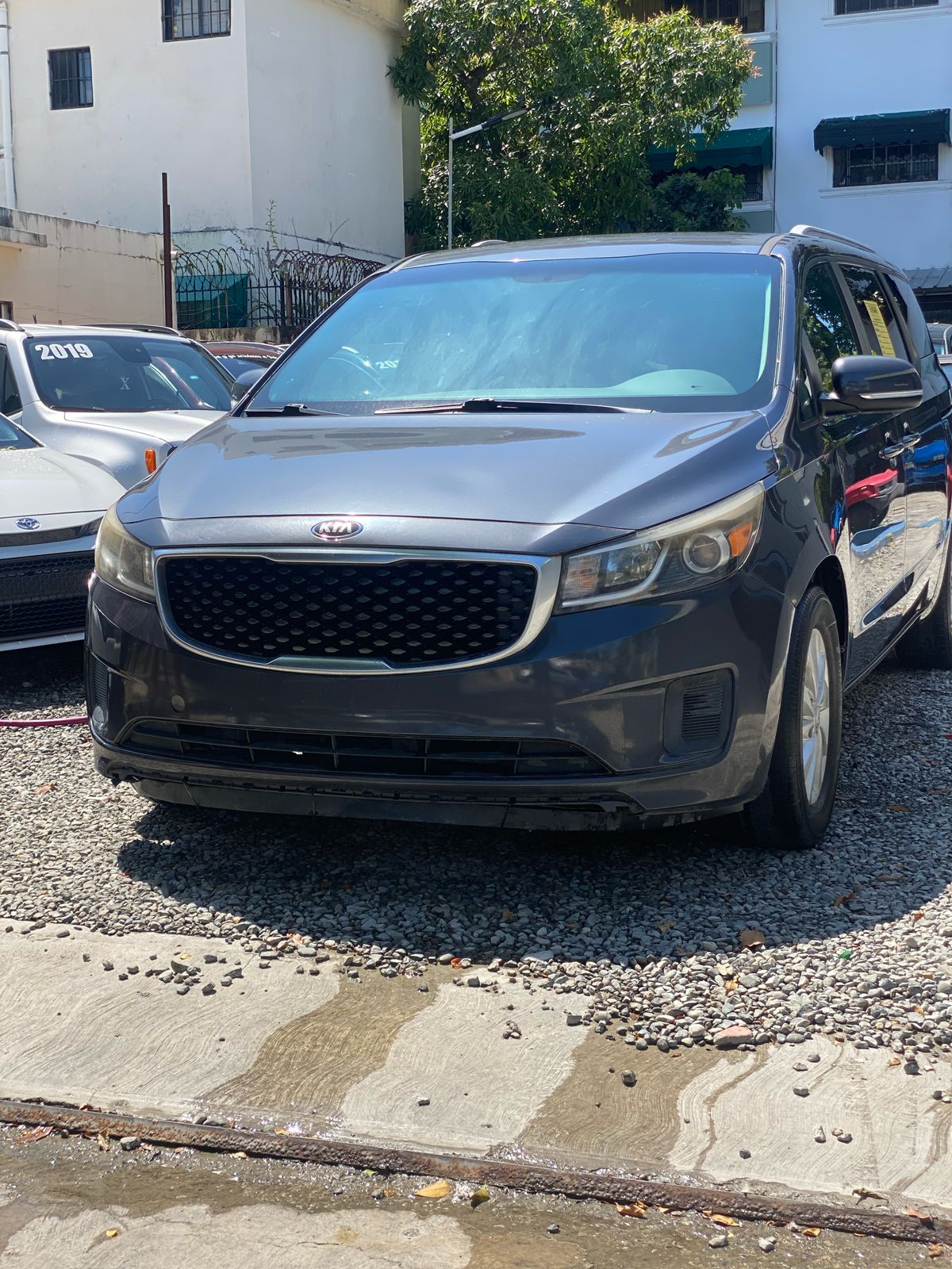 KIA SEDONA LX 2016  Foto 7275657-1.jpg