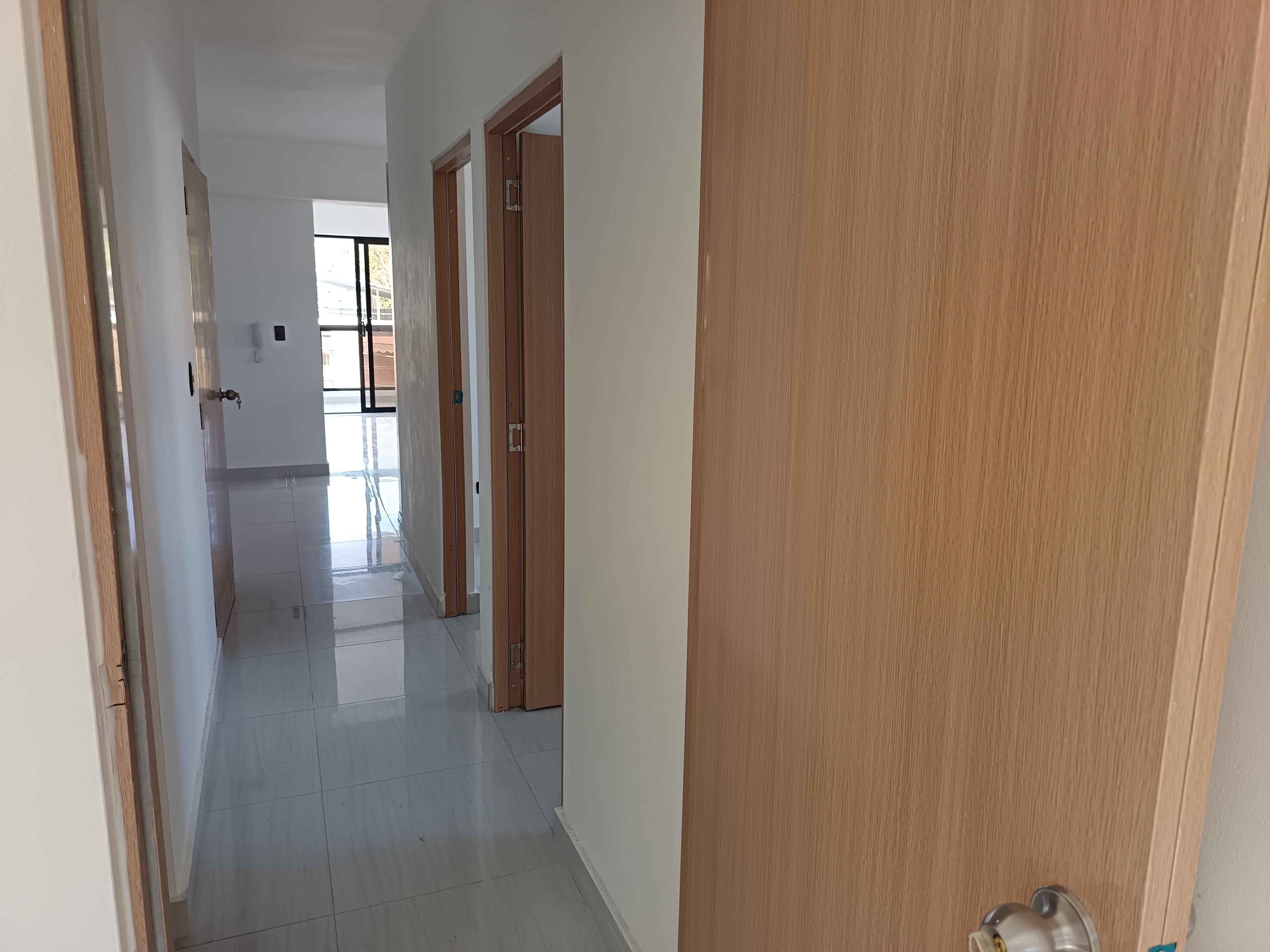 Avenida independencia Apartamento 125 metros 3 habitaciones 2 parqueos Foto 7275716-11.jpg