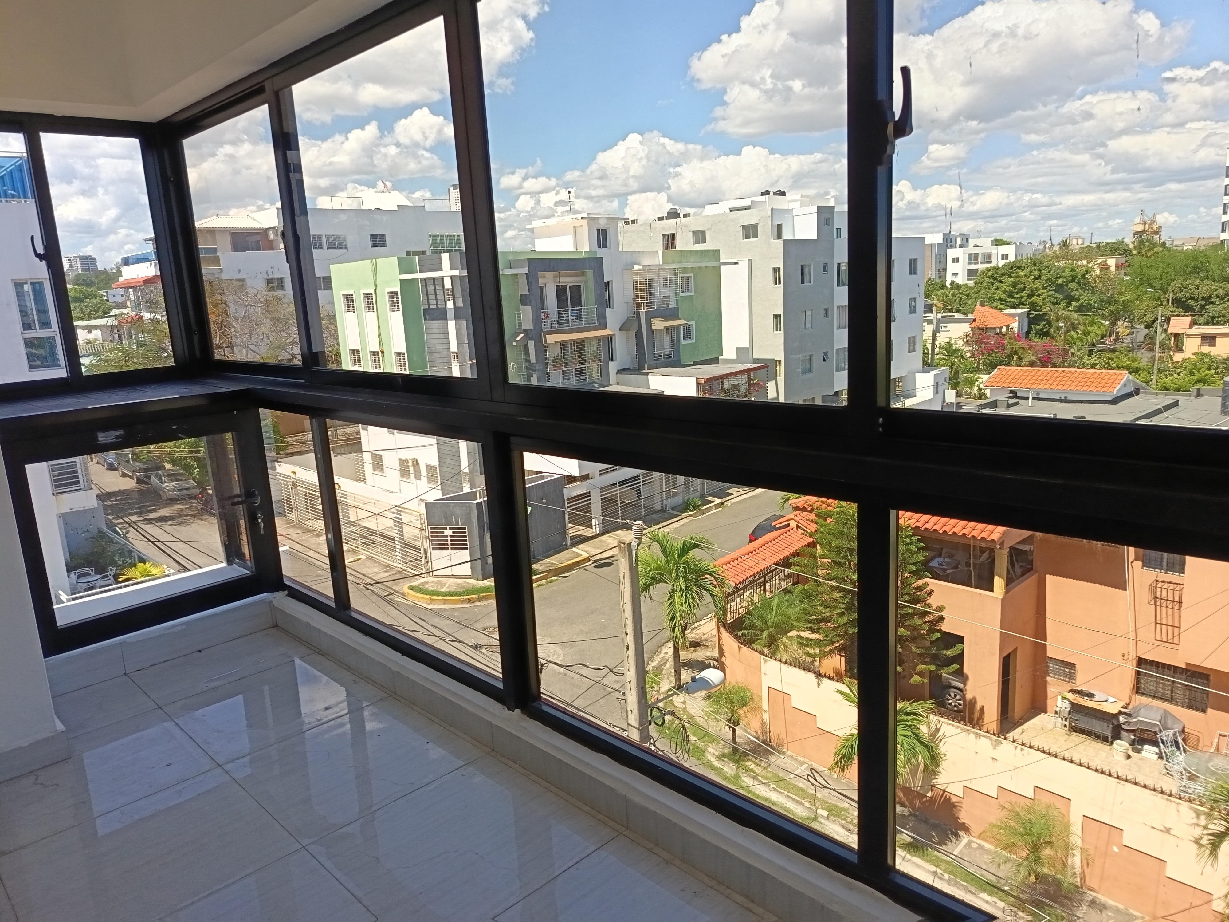 Avenida independencia Apartamento 125 metros 3 habitaciones 2 parqueos Foto 7275716-13.jpg