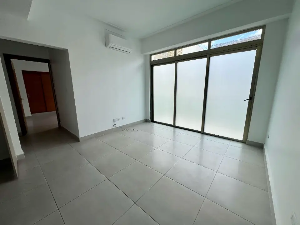 Alquilo apartamento 2 habitaciones con linea blanca en Naco  Foto 7275756-2.jpg
