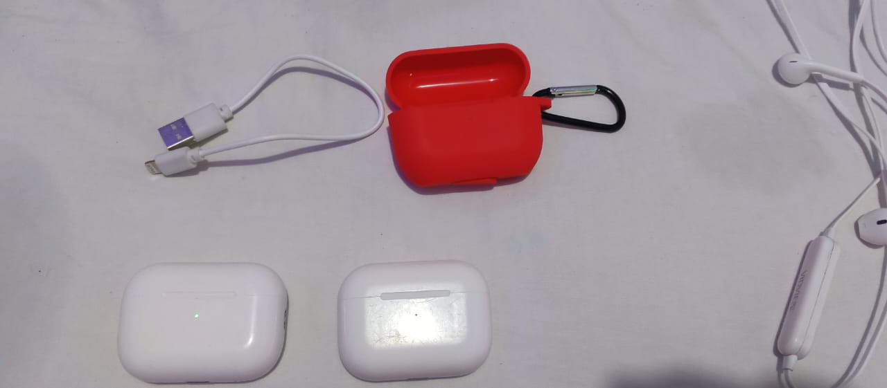 Auriculares en venta varios Foto 7275827-8.jpg