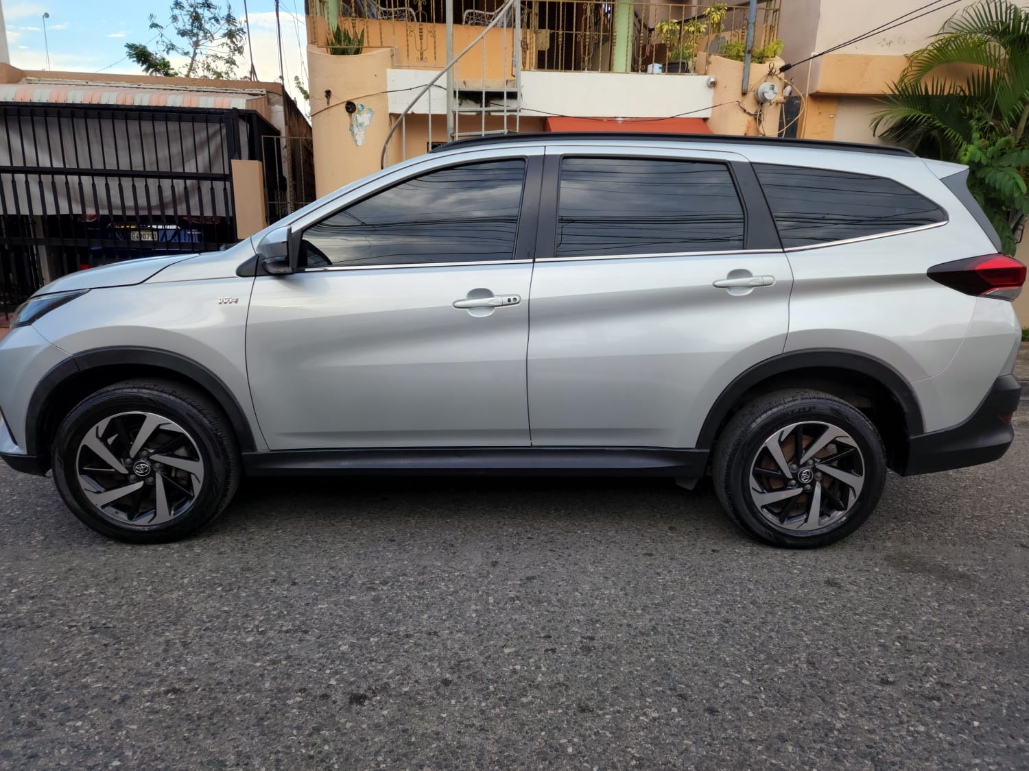 toyota rush  2019 Foto 7275910-4.jpg