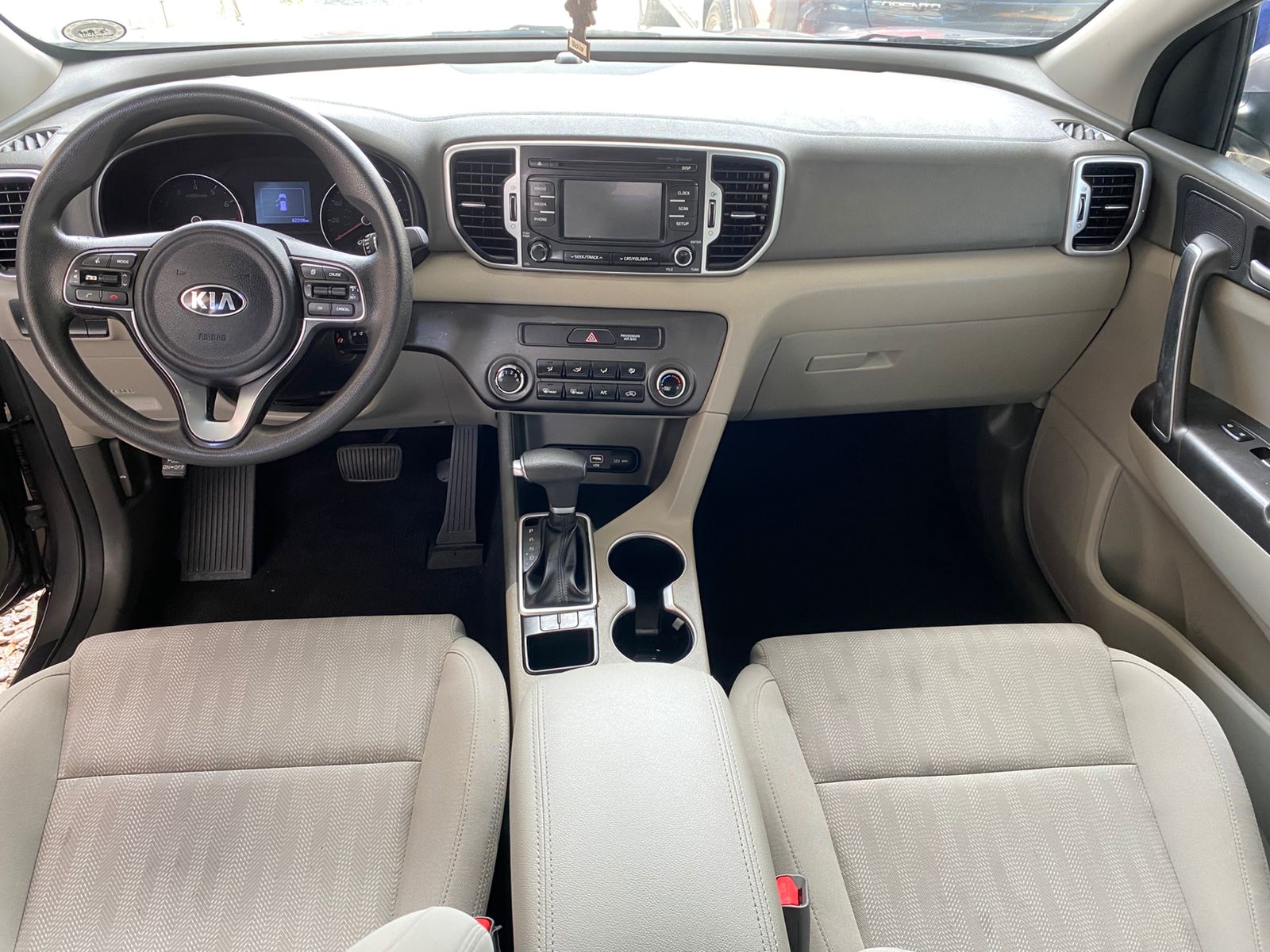 KIA SPORTAGE LX 2019  Foto 7275960-6.jpg