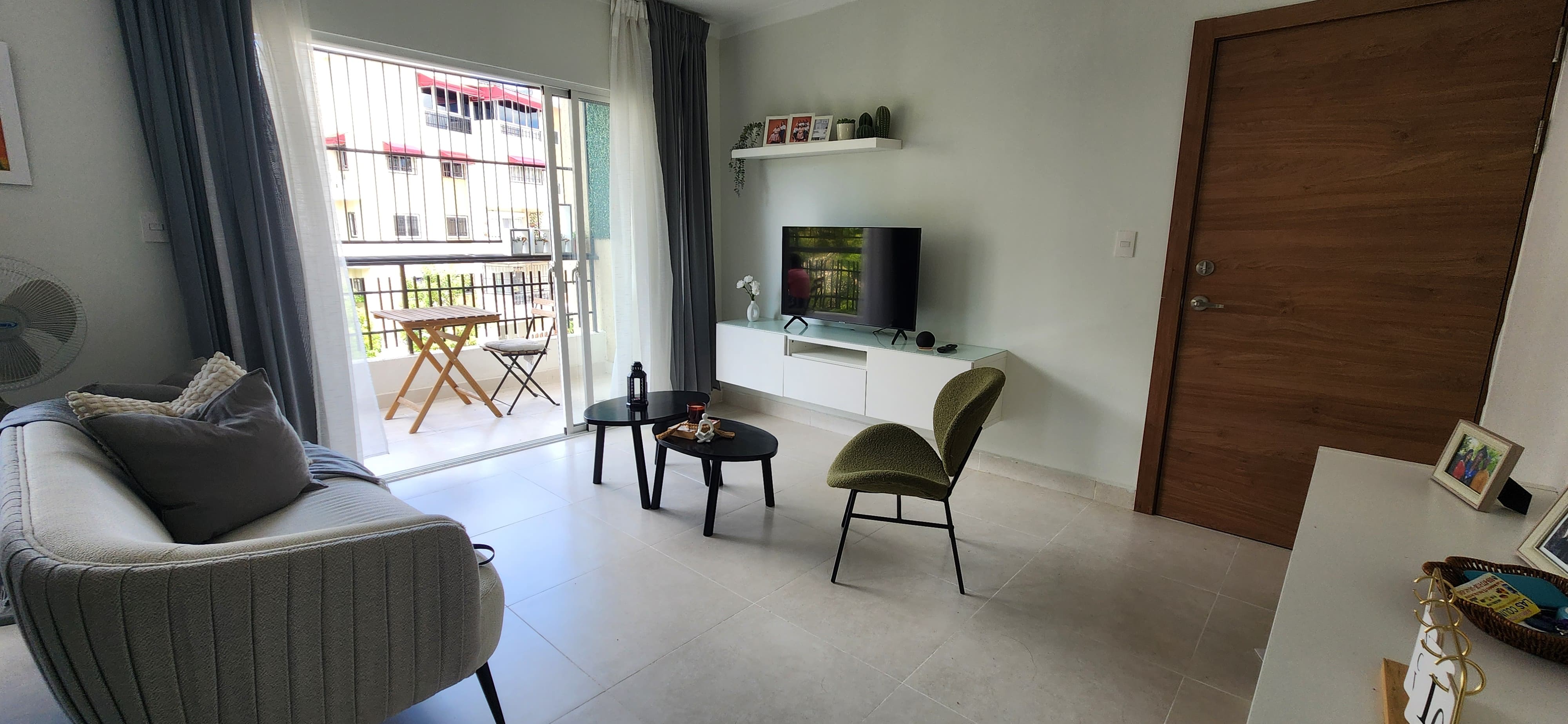 Alquilo apartamento en Avenida los Beisbolistas  Foto 7276056-3.jpg