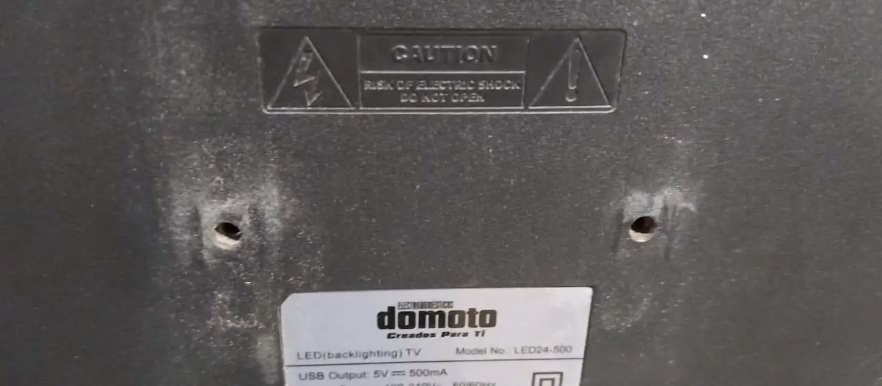 Television Domoto para piezas o reparar Foto 7276092-6.jpg