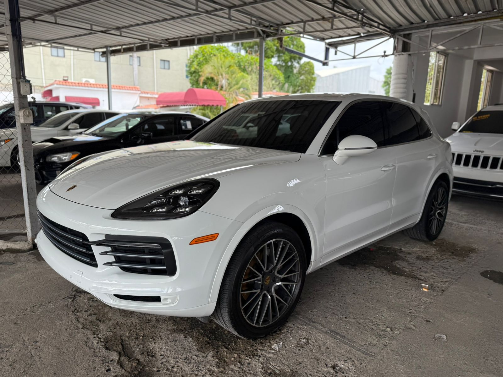 Porsche Cayenne 2019 Foto 7276185-1.jpg