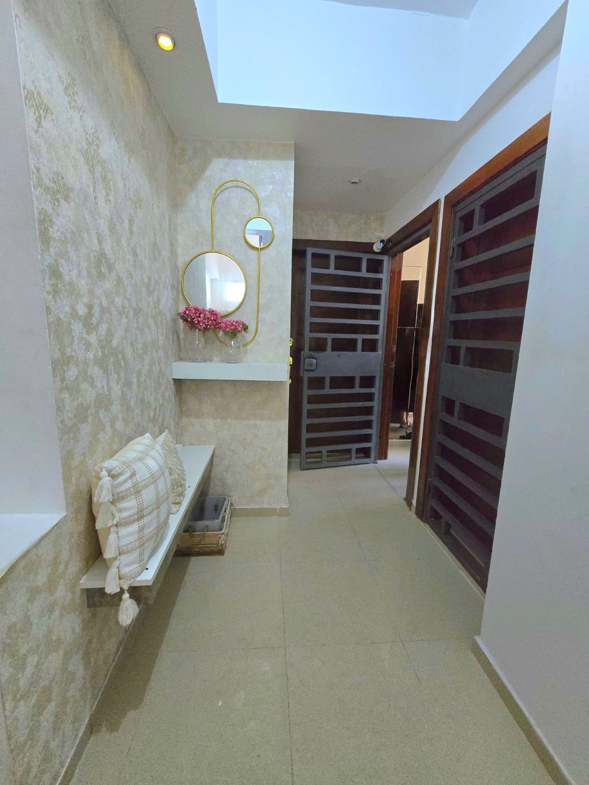 Apartamento de 4 Habitaciones en Venta en la Urbanización Real.  Foto 7276618-1.jpg