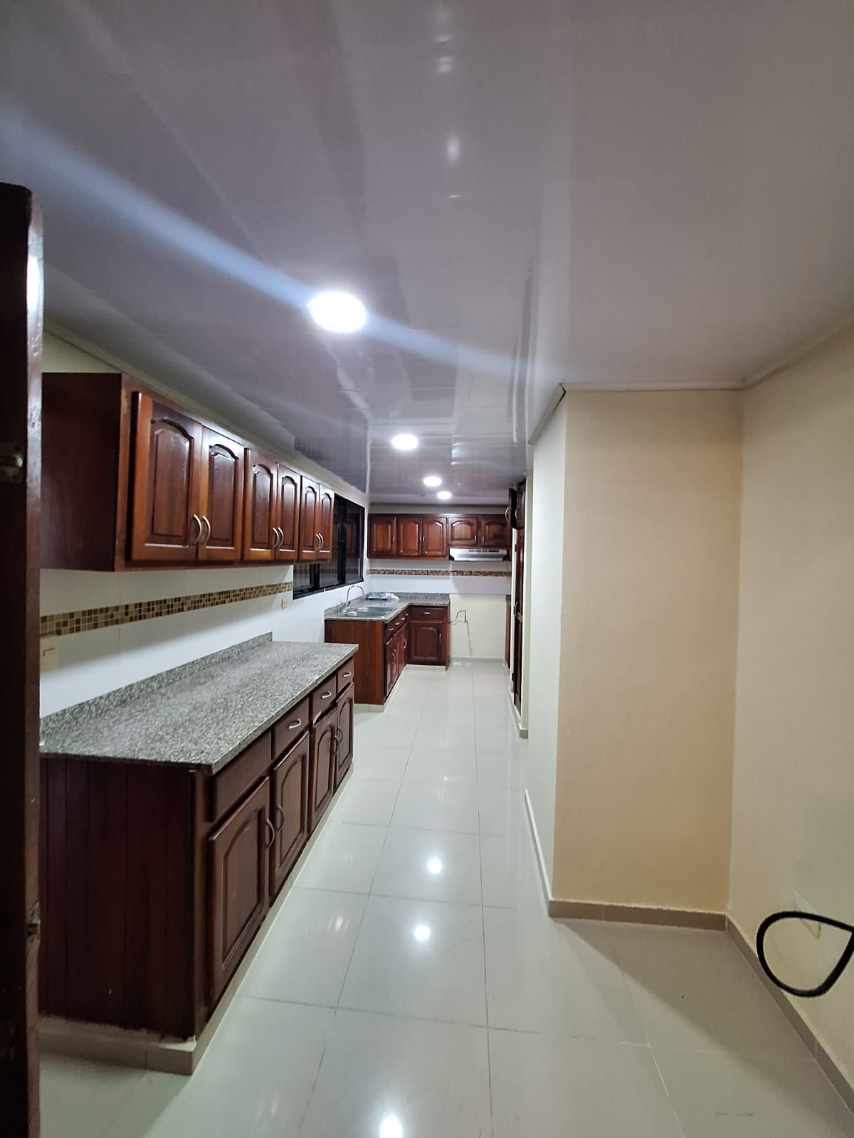 Apartamento en alquiler de 3 habitaciones en El Millón Foto 7277045-3.jpg