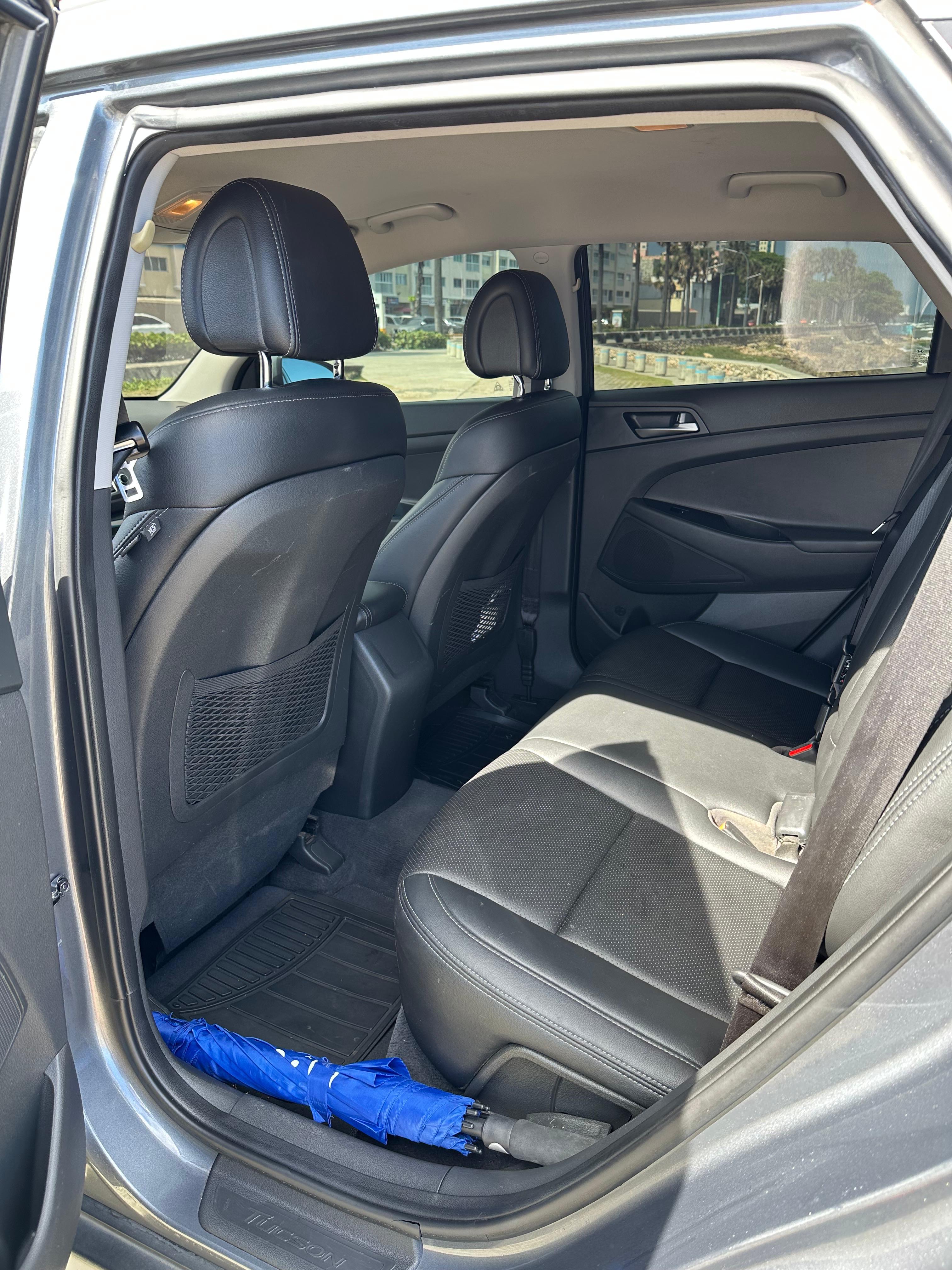 Vendo hyundai tucson 2017  único dueño en el país  Foto 7277333-11.jpg