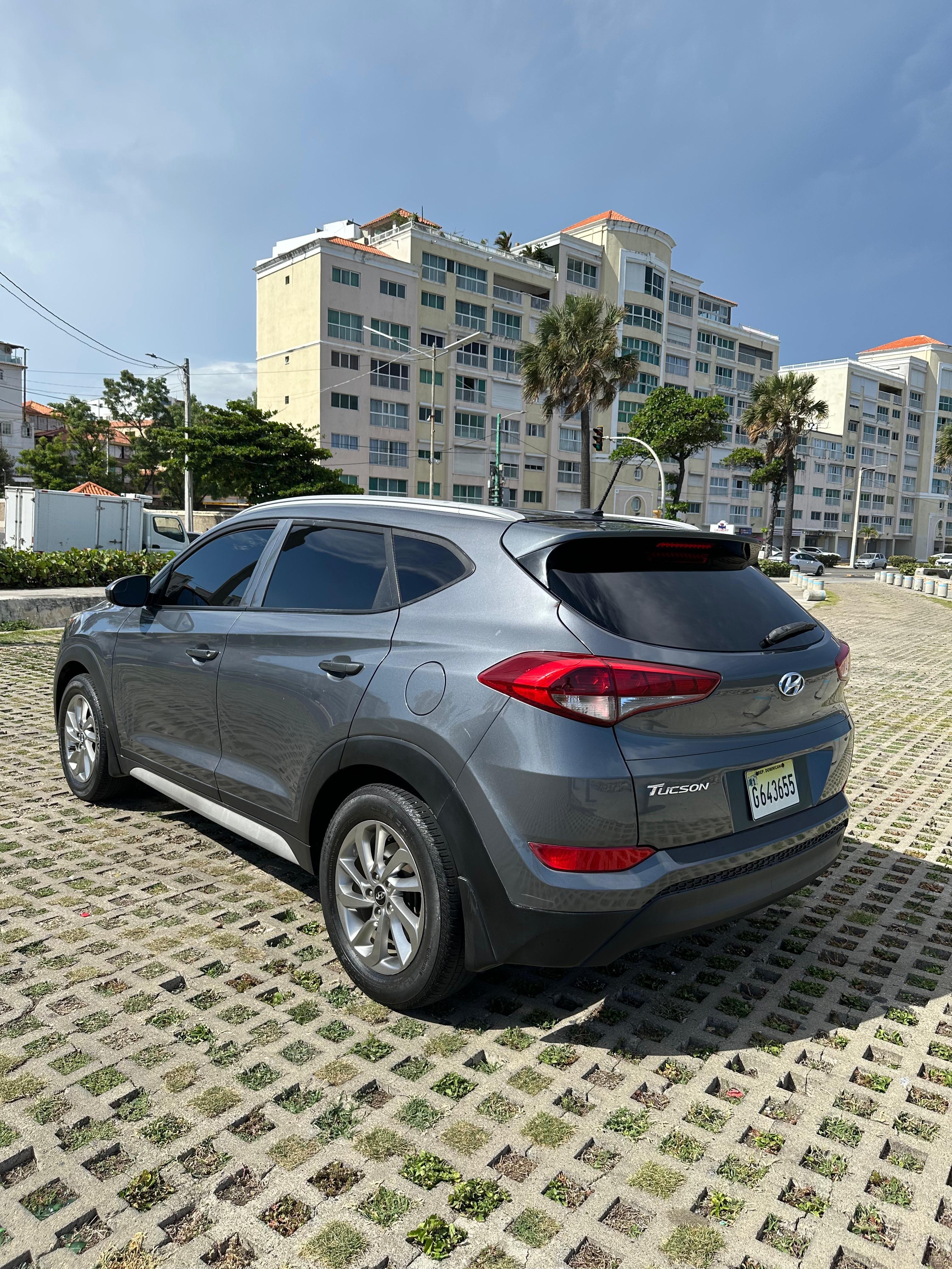 Vendo hyundai tucson 2017  único dueño en el país  Foto 7277333-2.jpg