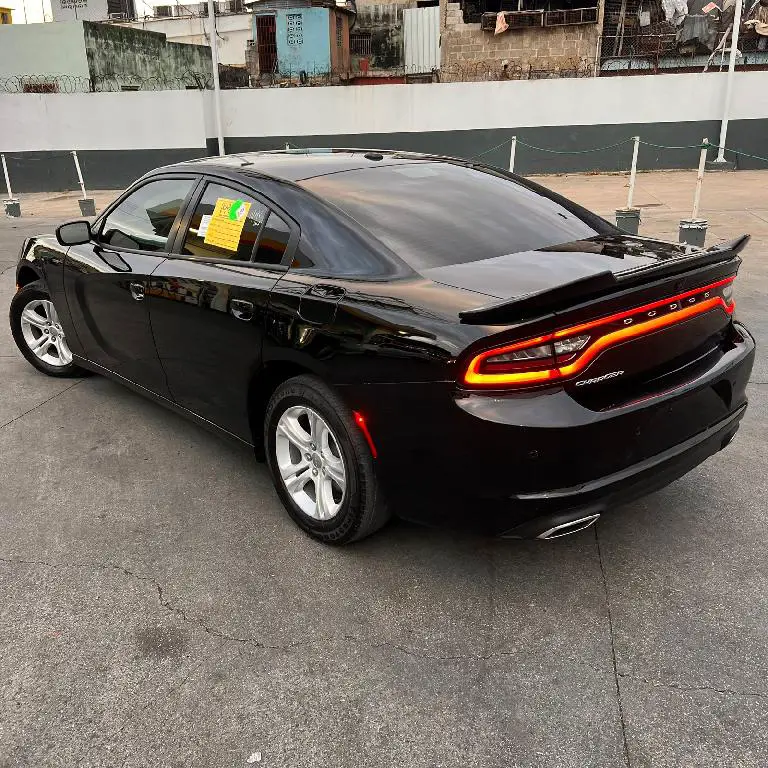 Dodge Charger SXT 2019 Foto 7277368-6.jpg