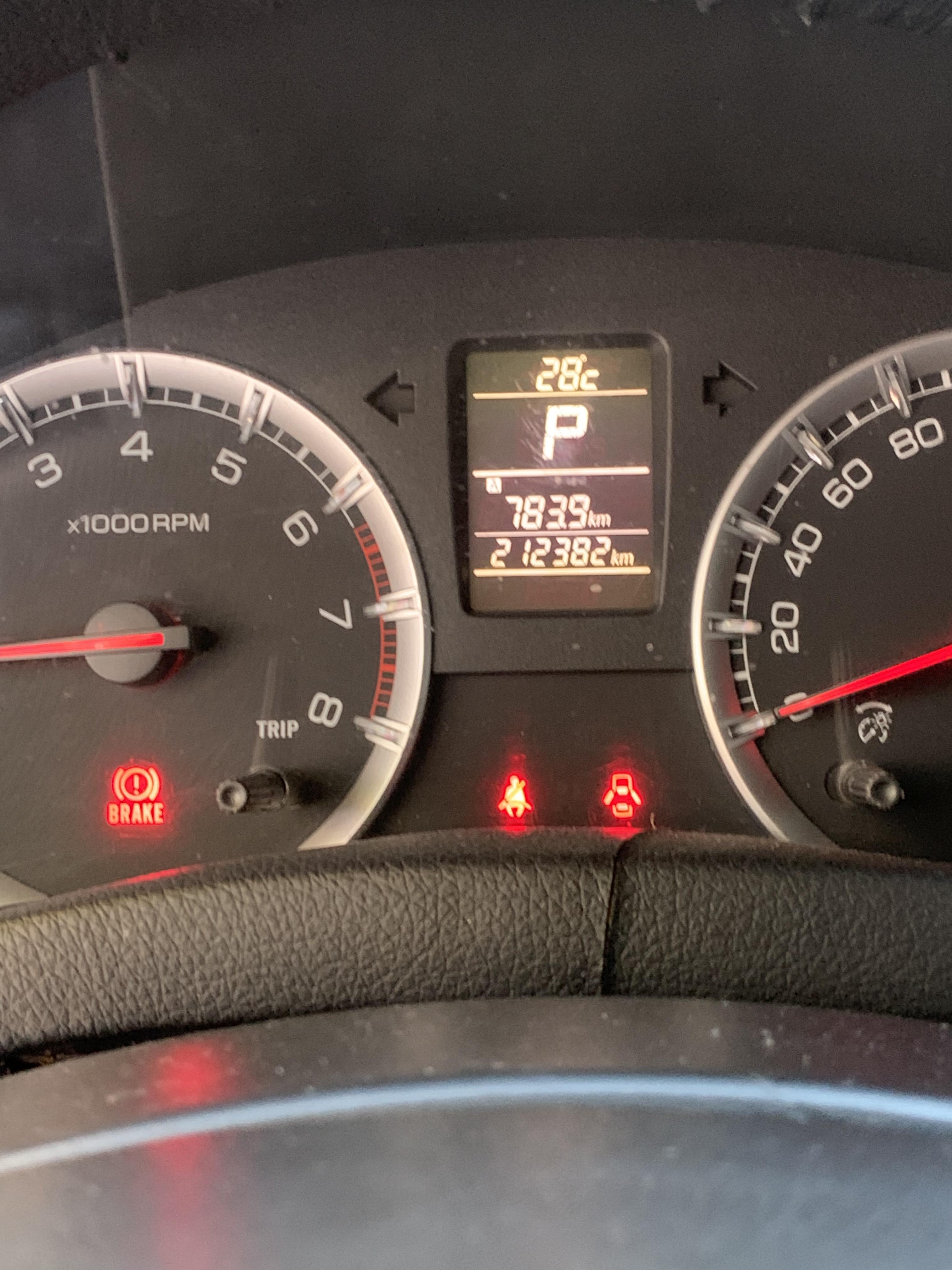 Suzuki swift 2010 caja 2012 japonesa nítida de interior y aire detalle Foto 7277382-8.jpg